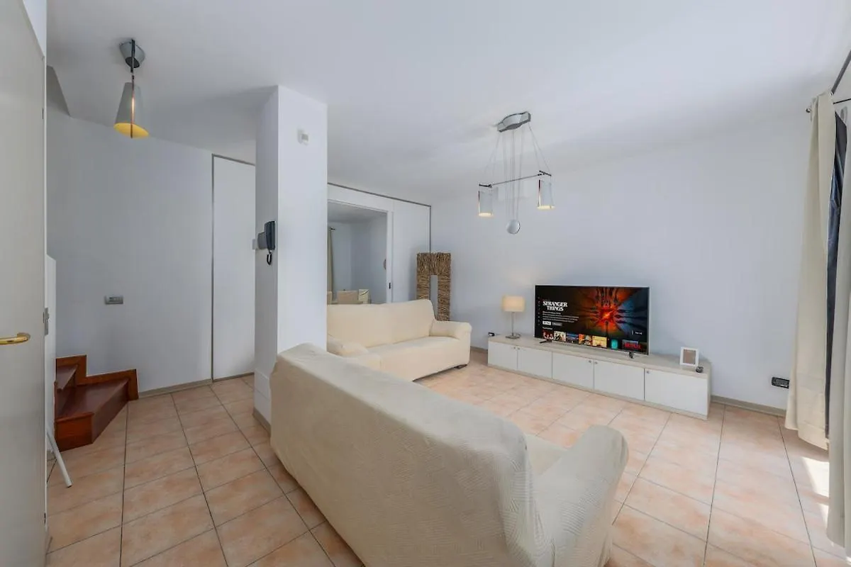 Villa - Free Parking - Garden - Quiet Segrate