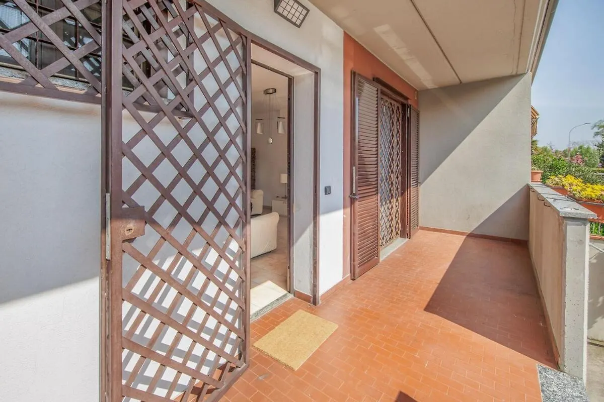 Villa - Free Parking - Garden - Quiet Segrate 0*,  Italien