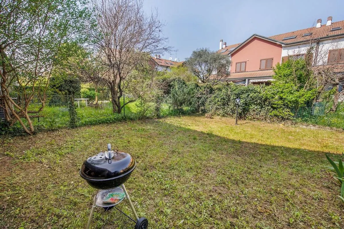 Villa - Free Parking - Garden - Quiet Segrate